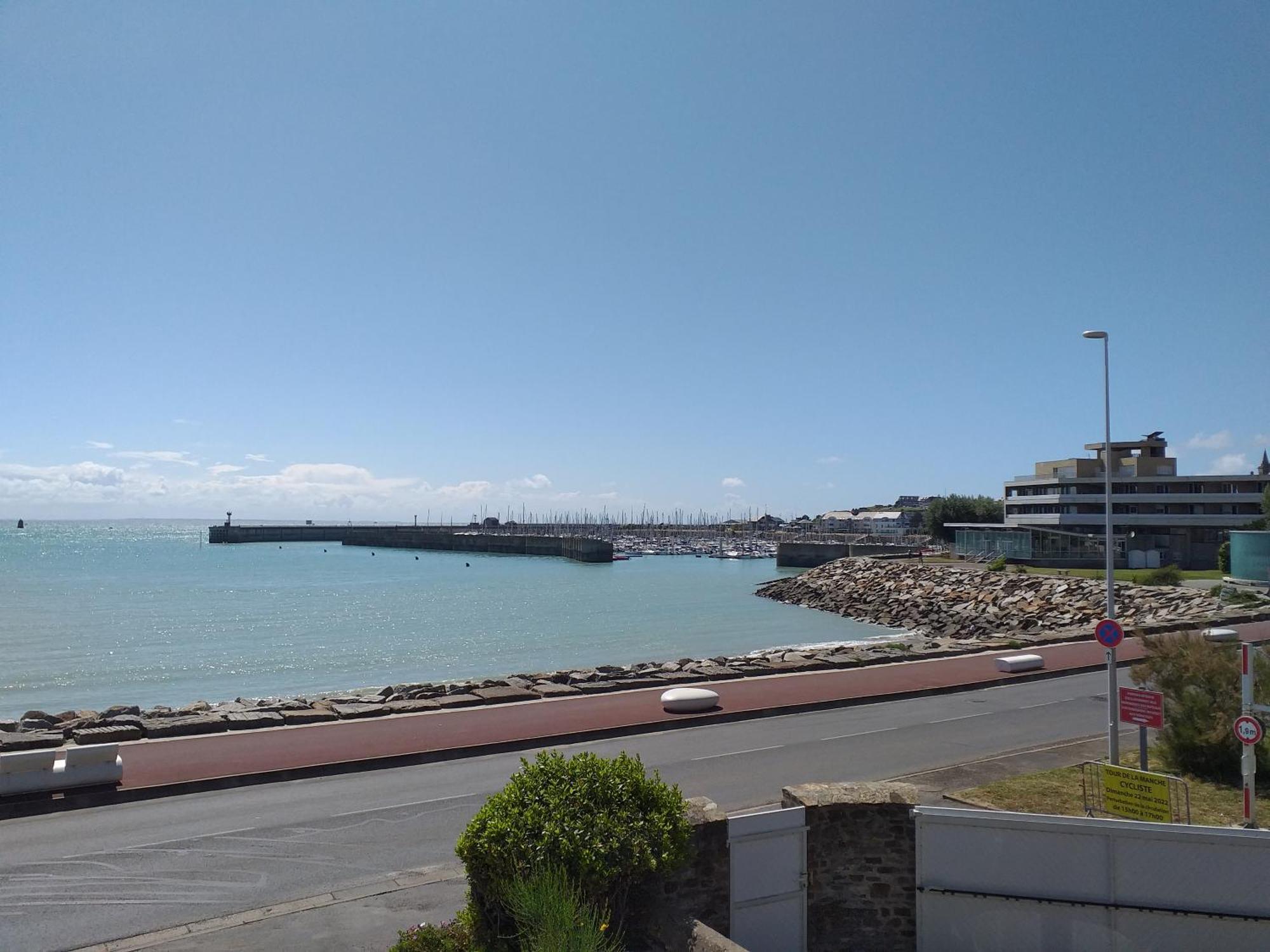 Ferienwohnung Alizee Granville Exterior foto